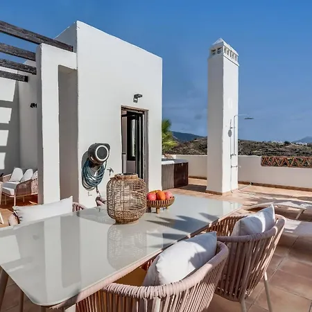 Appartement Sea View & Mountain View With Private Jacuzzi - Sunset Golf, Estepona