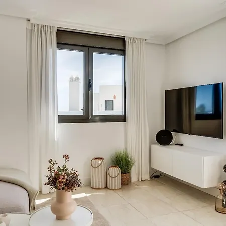Appartement Sea View & Mountain View With Private Jacuzzi - Sunset Golf,