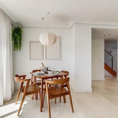 Sea View & Mountain View With Private Jacuzzi - Sunset Golf, Appartement