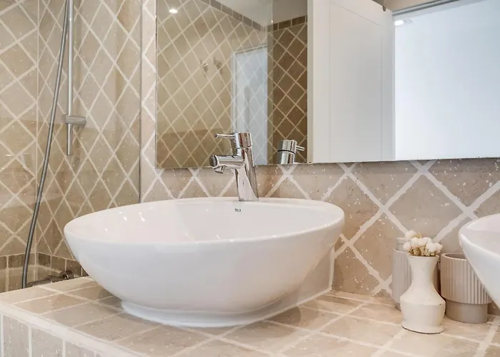 Sea View & Mountain View With Private Jacuzzi - Sunset Golf,