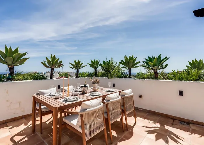 Sea View & Mountain View With Private Jacuzzi - Sunset Golf, Lägenhet *