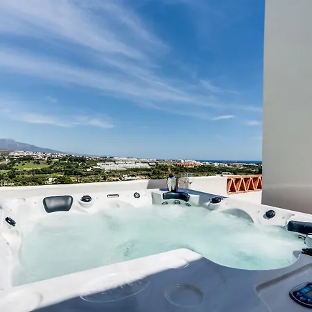 Appartement Sea View & Mountain View With Private Jacuzzi - Sunset Golf, *